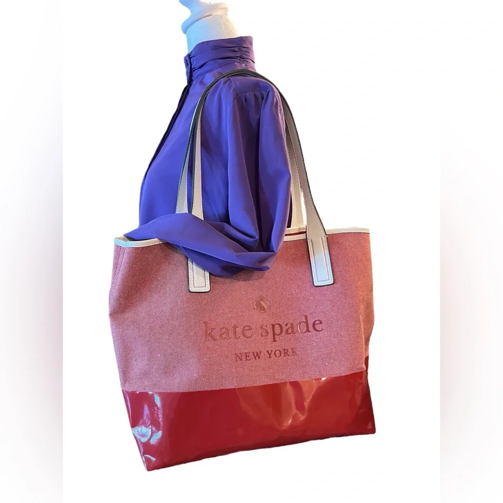 Kate Spade New York Ash Street Logo Tote in Asphalt Red, Triple Compartment - Picture 2 of 14